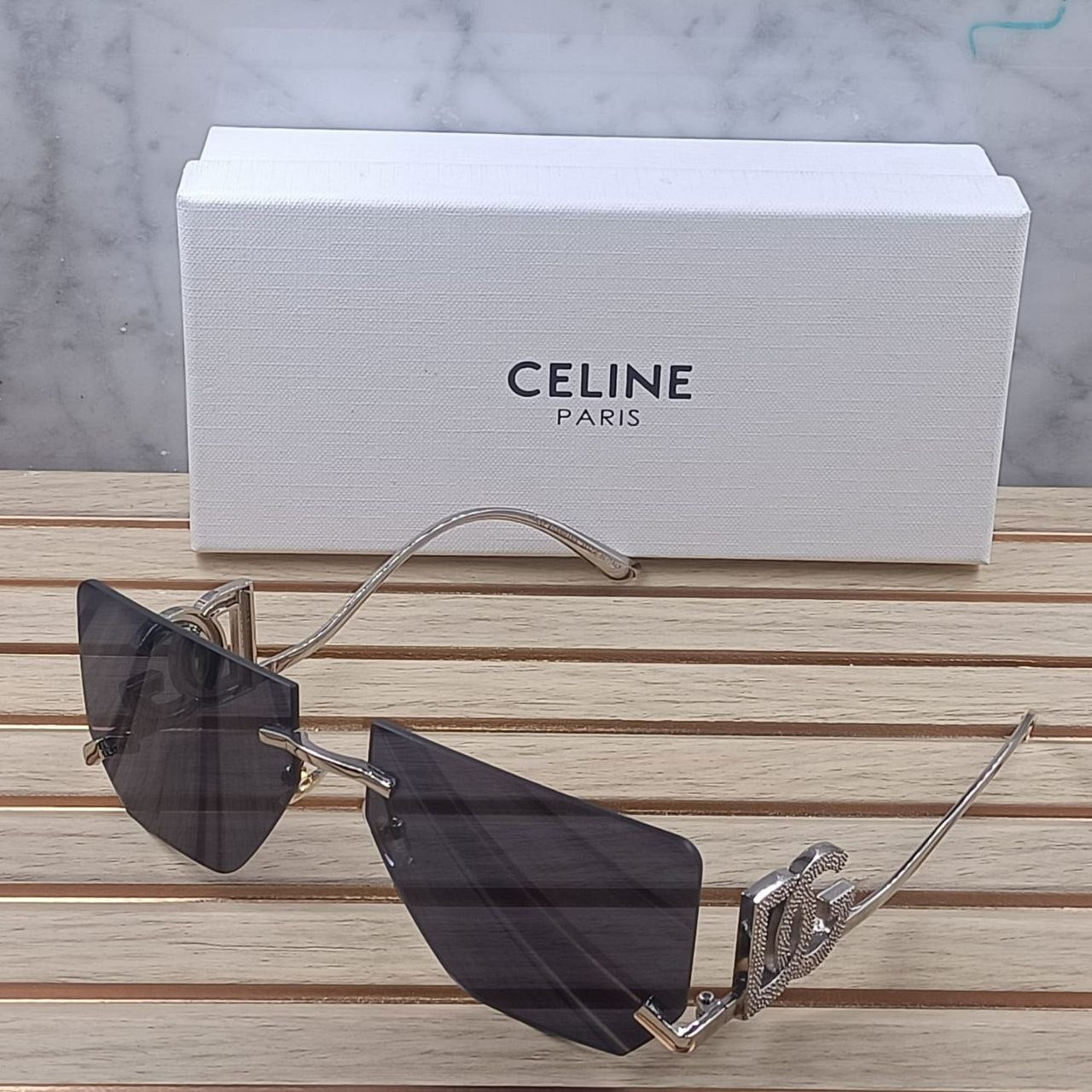 🕶️ Lunettes Femme – Le détail qui fait toute la différence